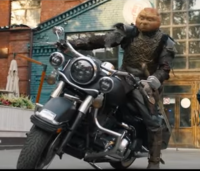 2022-12-28 15_38_31-(10) Последний богатырь_ Посланник тьмы _ Колобок вместо головы кощея - YouTube .png